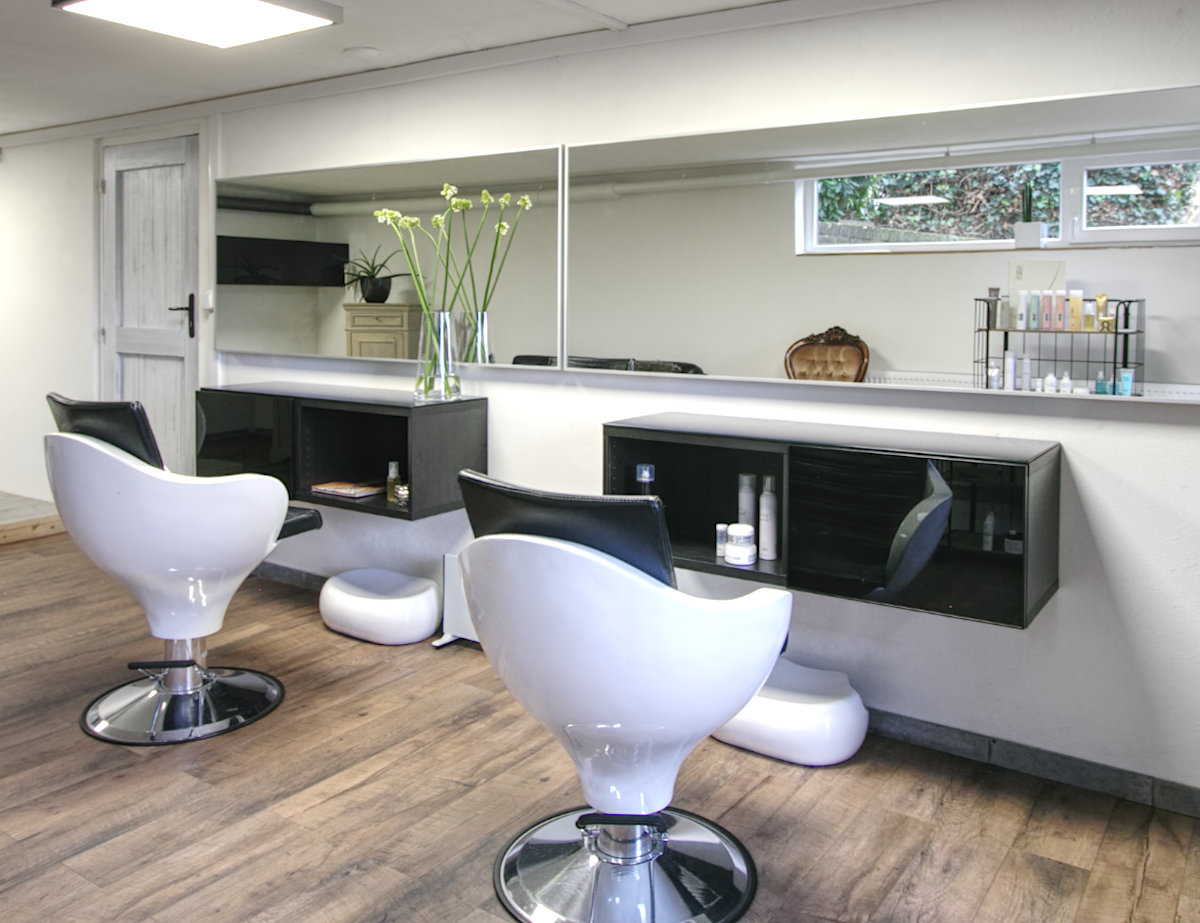 M'Unique Hairstyling - foto binnen